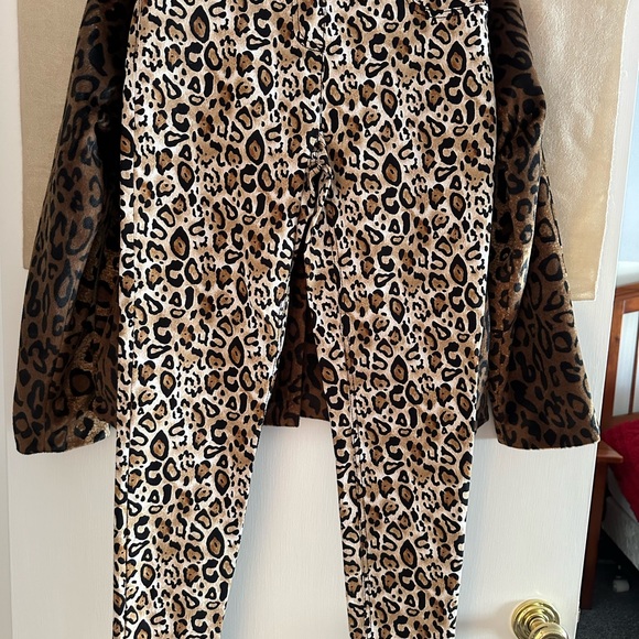 NWT:Jacket & Pants - Picture 4 of 9